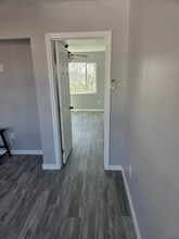 4010 1/2 Rockwood St, Unit 0.5 Rockwood st in Los Angeles, CA - Building Photo - Building Photo