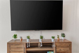 711 W Broadway Rd in Tempe, AZ - Building Photo - Building Photo