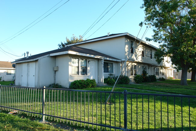 131 E Rossi St in Salinas, CA - Building Photo - Building Photo