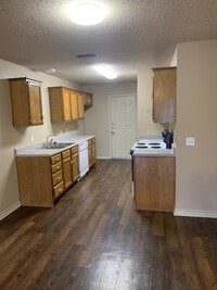 3427 Miller Plz, Unit 2 in Paris, TX - Building Photo - Building Photo