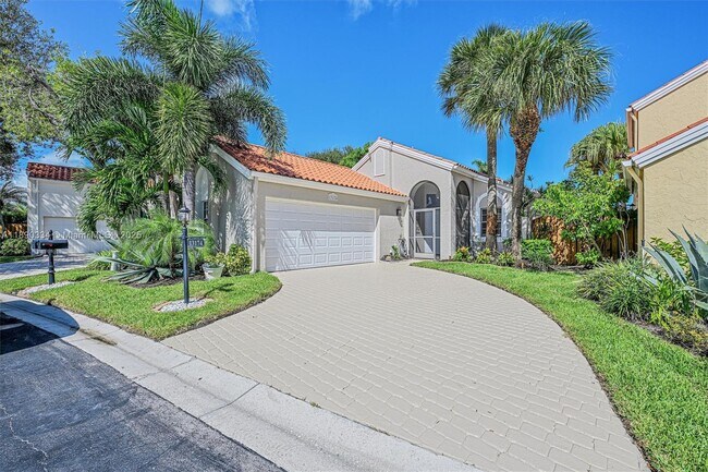 property at 13174 La Lique Ct