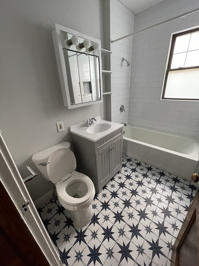 64 Adams St, Unit 64 Adams Street