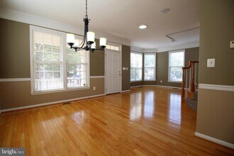 40424 Milford Dr in Broadlands, VA - Building Photo - Building Photo