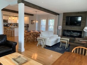220 Veranda St in Portland, ME - Foto de edificio - Building Photo
