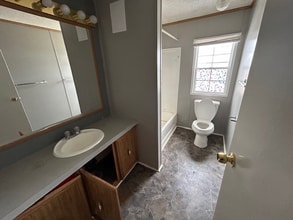 2500 Mann Rd in Village of Clarkston, MI - Building Photo - Building Photo