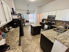 10717 Canoe Rd in Frisco, TX - Building Photo - Building Photo