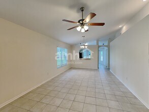 12606 Adventure Dr in Riverview, FL - Building Photo - Building Photo