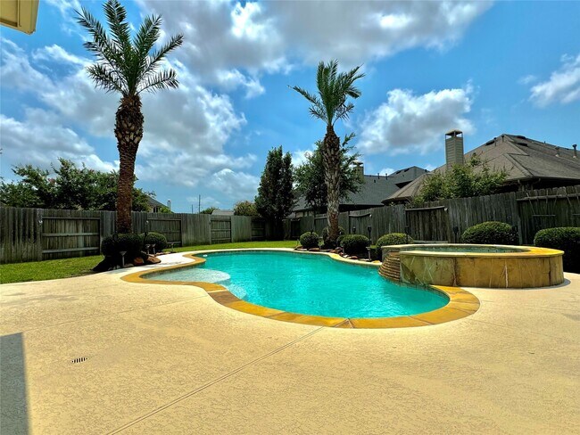 property at 28251 Chalet Park Dr