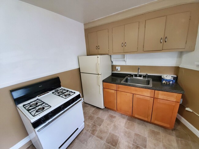 86 Glendale Park in Rochester, NY - Building Photo - Building Photo