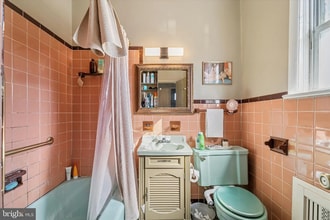 2842 Cedar St in Philadelphia, PA - Building Photo - Building Photo