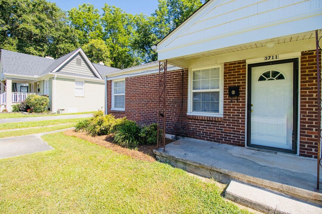 3711 Prentice Ave in Columbia, SC - Building Photo