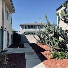 5615 Satsuma Ave in North Hollywood, CA - Foto de edificio - Building Photo