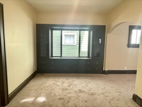 1022 Herberich Ave in Akron, OH - Building Photo - Building Photo