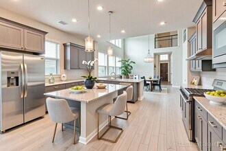 104 Windflower Track Ct in Willis, TX - Building Photo - Building Photo