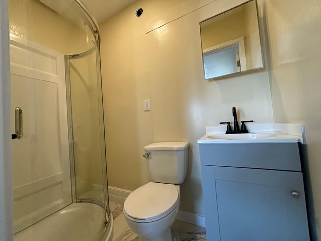 526 W 49th St in Los Angeles, CA - Building Photo - Building Photo