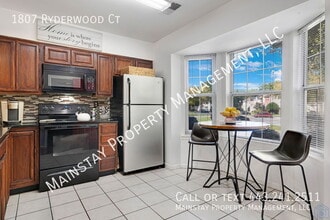 1807 Ryderwood Ct in Hyattsville, MD - Building Photo - Building Photo