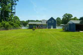 102 Quarter Landing Dr in Harbinger, NC - Building Photo - Building Photo