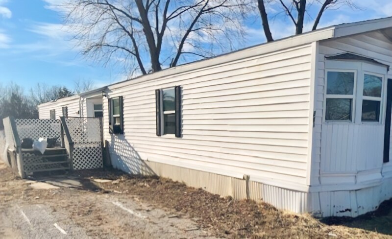 510 Timber Ridge Ln in Quincy, IL - Building Photo