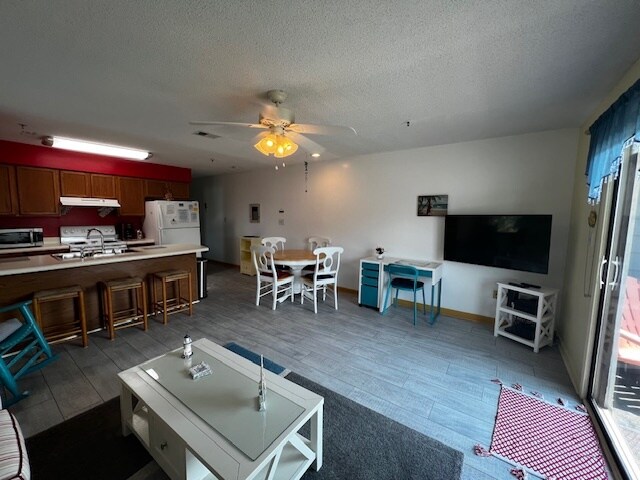1210 N Ocean Blvd, Unit Surfside by the Sea I 205 in Surfside Beach, SC - Building Photo - Building Photo