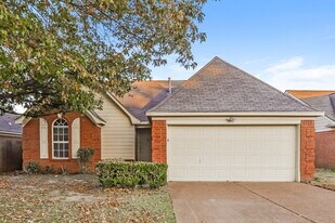 1030 Jessica Lauren Dr in Cordova, TN - Building Photo