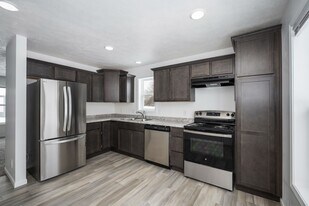 1012-1014 Escape in Boyne City, MI - Building Photo