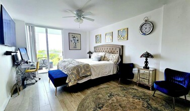 3731 N Country Club Dr, Unit 3731 in Aventura, FL - Foto de edificio - Building Photo