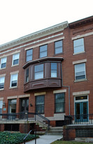 17 W 29th St Apartments