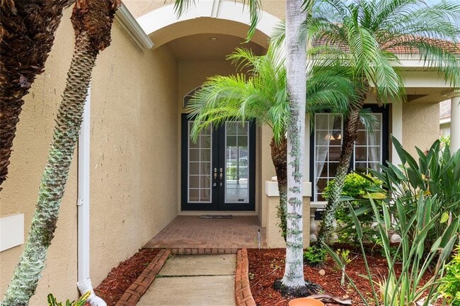 9514 Greenpointe Dr in Tampa, FL - Building Photo - Building Photo