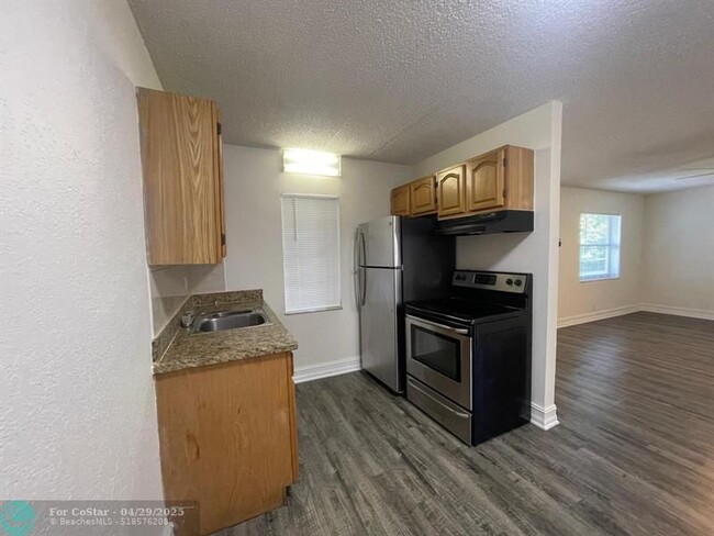 property at 601 NE 29th Dr