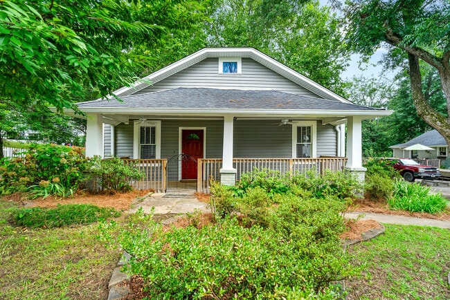 property at 80 W Park St
