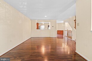 26 Wessex Ct in Reisterstown, MD - Building Photo