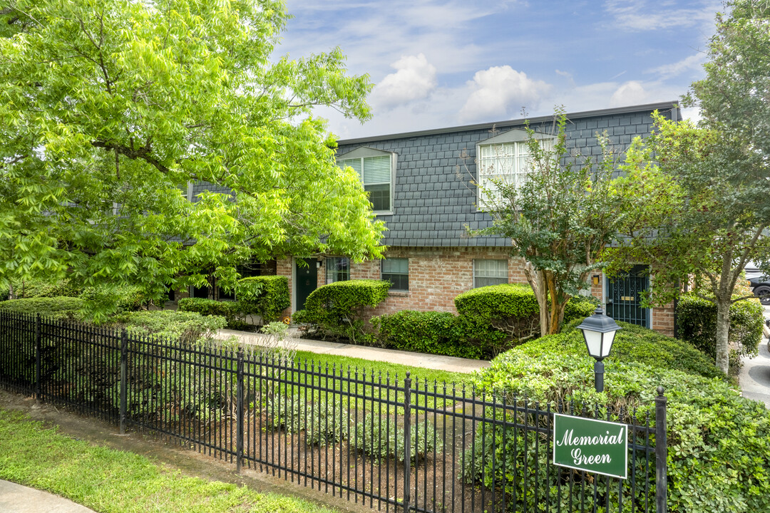 Memorial Green Condo in Houston, TX - Building Photo