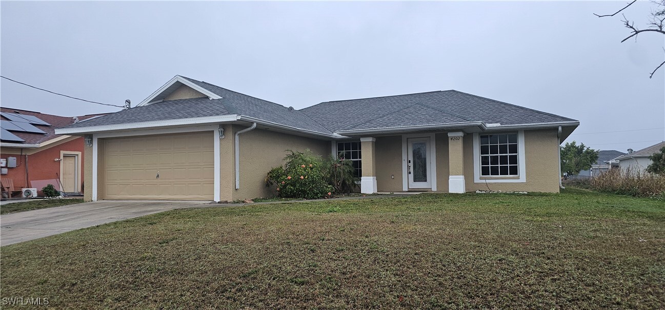 4202 12th St W in Lehigh Acres, FL - Building Photo