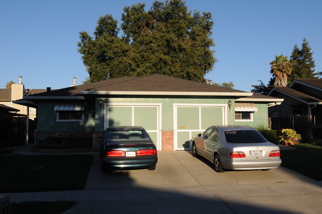 470-472 Westlake Dr in San Jose, CA - Building Photo