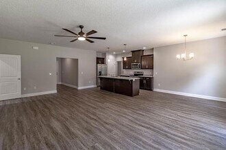404 Talmadge Rd in Allenhurst, GA - Building Photo - Building Photo