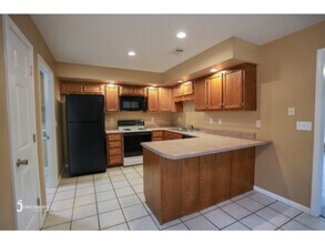 2109 Bristol Dr in Jonesboro, AR - Building Photo - Building Photo