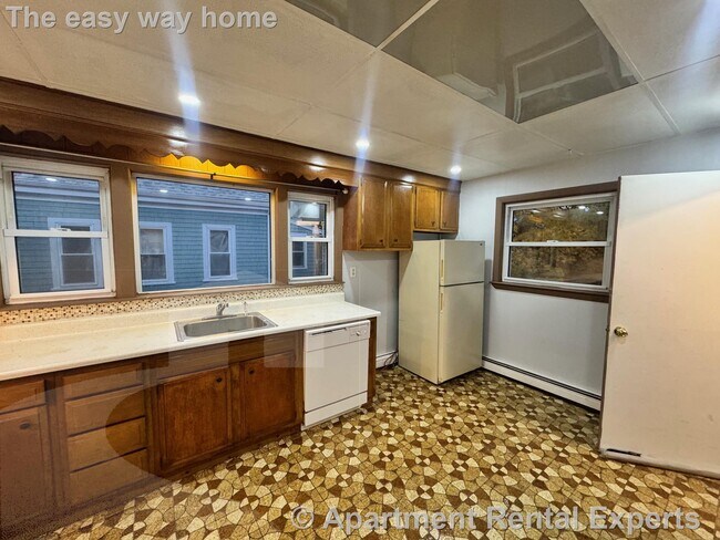 95 Kidder Ave in Somerville, MA - Foto de edificio - Building Photo