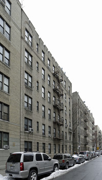 2188 Creston Ave in Bronx, NY - Foto de edificio - Building Photo