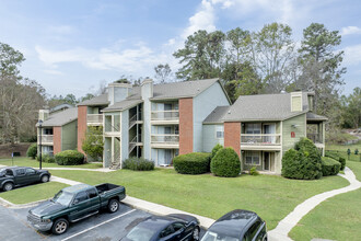 Champions Pines Apartments in Augusta, GA - Building Photo - Building Photo