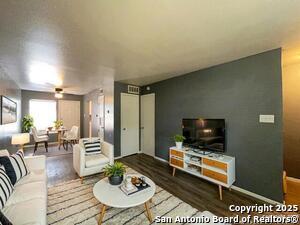 2802 Lasses Blvd in San Antonio, TX - Building Photo