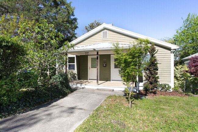 property at 808 Kent St