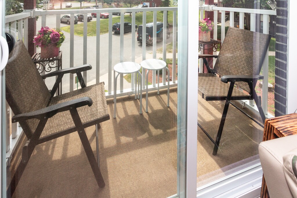 Spruce Knoll Dracut, MA Apartments