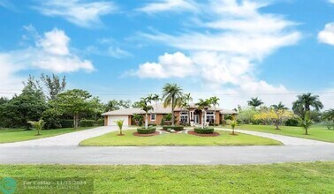 16541 SW 62nd St in Southwest Ranches, FL - Foto de edificio - Building Photo