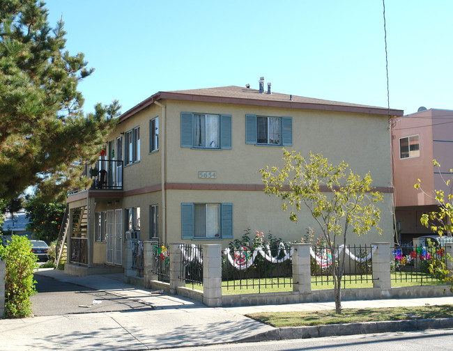 5654 Case Ave in North Hollywood, CA - Foto de edificio - Building Photo