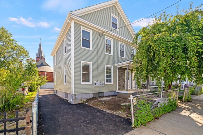 530 Jane St in Bridgeport, CT - Building Photo - Building Photo