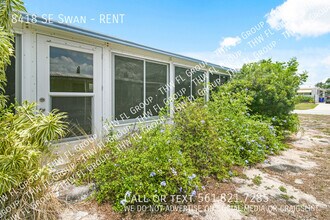 8418 SE Swan Ave in Hobe Sound, FL - Building Photo - Building Photo