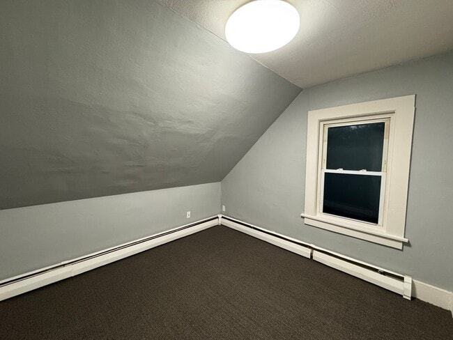 property at 1 Cedar Ct