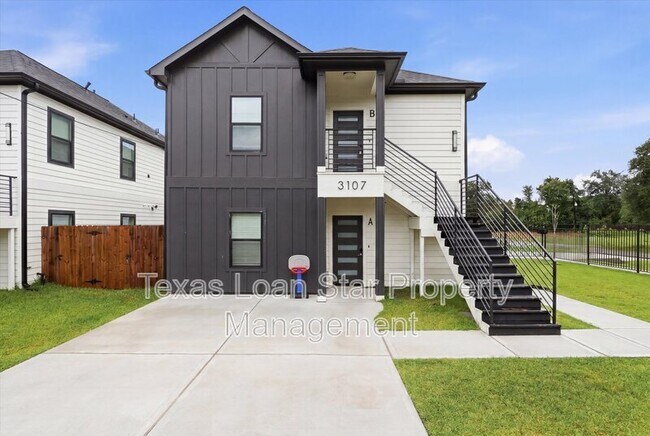 property at 3107 Grassmere St
