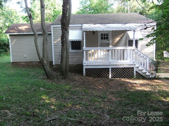 property at 1631 Harris Rd