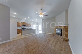 309 Pin Oak St in Gentry, AR - Building Photo - Building Photo